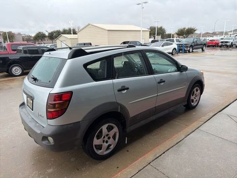 Used 2006 Pontiac Vibe w/ Sun And Sound Package image 4