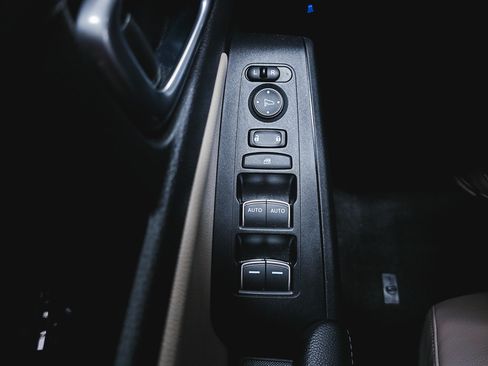 Used 2024 Honda Civic EX-L image 20