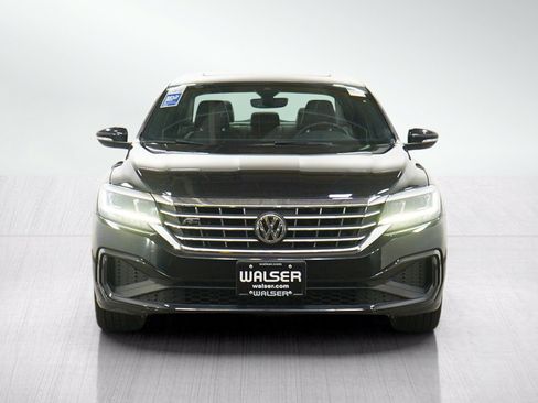 Used 2022 Volkswagen Passat 2.0T R-Line FWD image 8