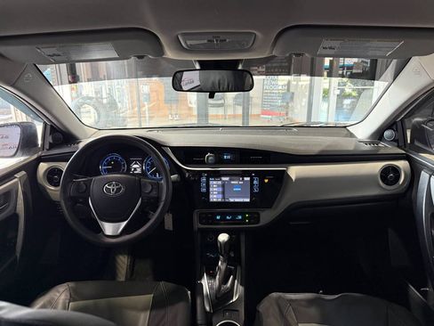 Used 2017 Toyota Corolla LE w/ LE Premium Package FWD image 21