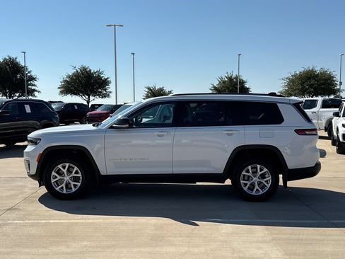 Used 2023 Jeep Grand Cherokee L Limited w/ MOPAR Finishing Package AWD/4WD image 5