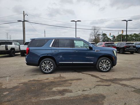 New 2026 GMC Yukon Denali image 7