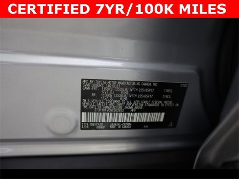 Used 2022 Toyota RAV4 XLE w/ Convenience Package image 28