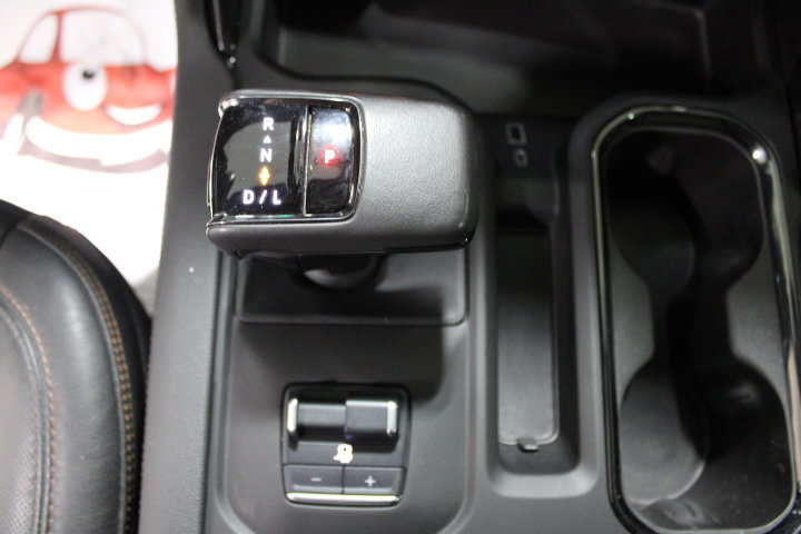Used 2022 GMC Sierra 1500 AT4 w/ AT4 Premium Package AWD/4WD image 37
