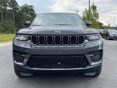 New 2025 Jeep Grand Cherokee Laredo X image 38