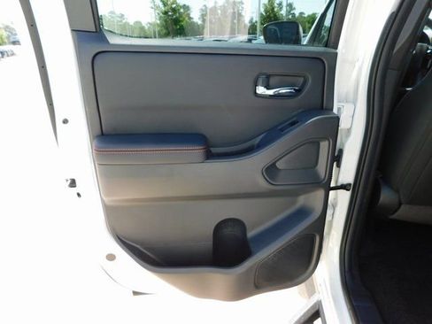 New 2025 Nissan Frontier Pro-X w/ Pro Convenience Package image 15