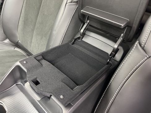 New 2025 Jeep Grand Cherokee L Altitude RWD image 19
