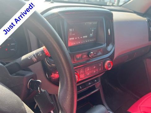 Used 2018 Chevrolet Colorado W/T w/ WT Convenience Package AWD/4WD image 18
