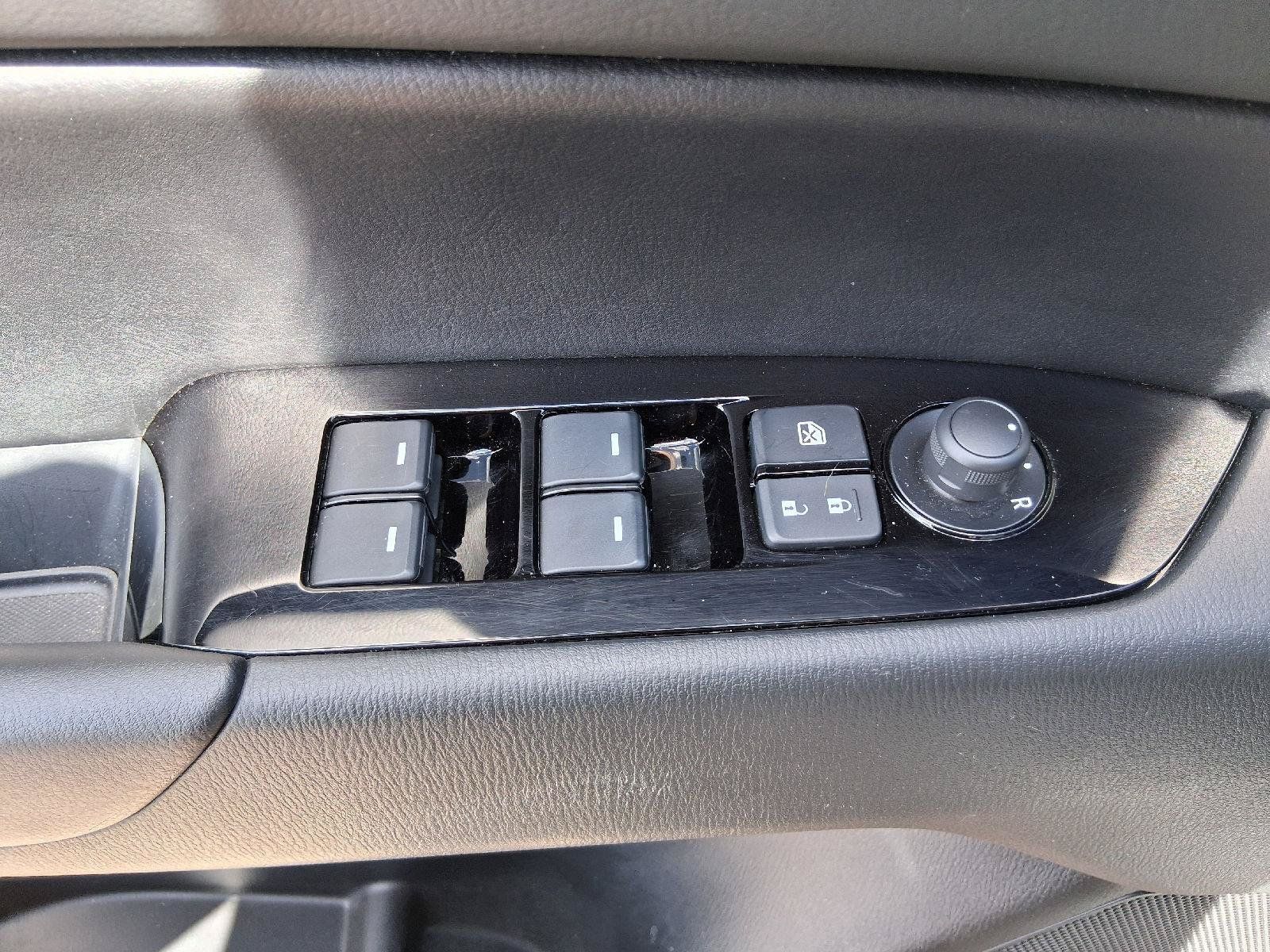 Used 2025 MAZDA CX-5 AWD 2.5 S w/ Preferred Package image 21