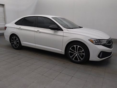Used 2023 Volkswagen Jetta Sport FWD image 11