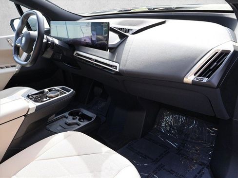 Certified 2023 BMW iX xDrive50 AWD/4WD image 26