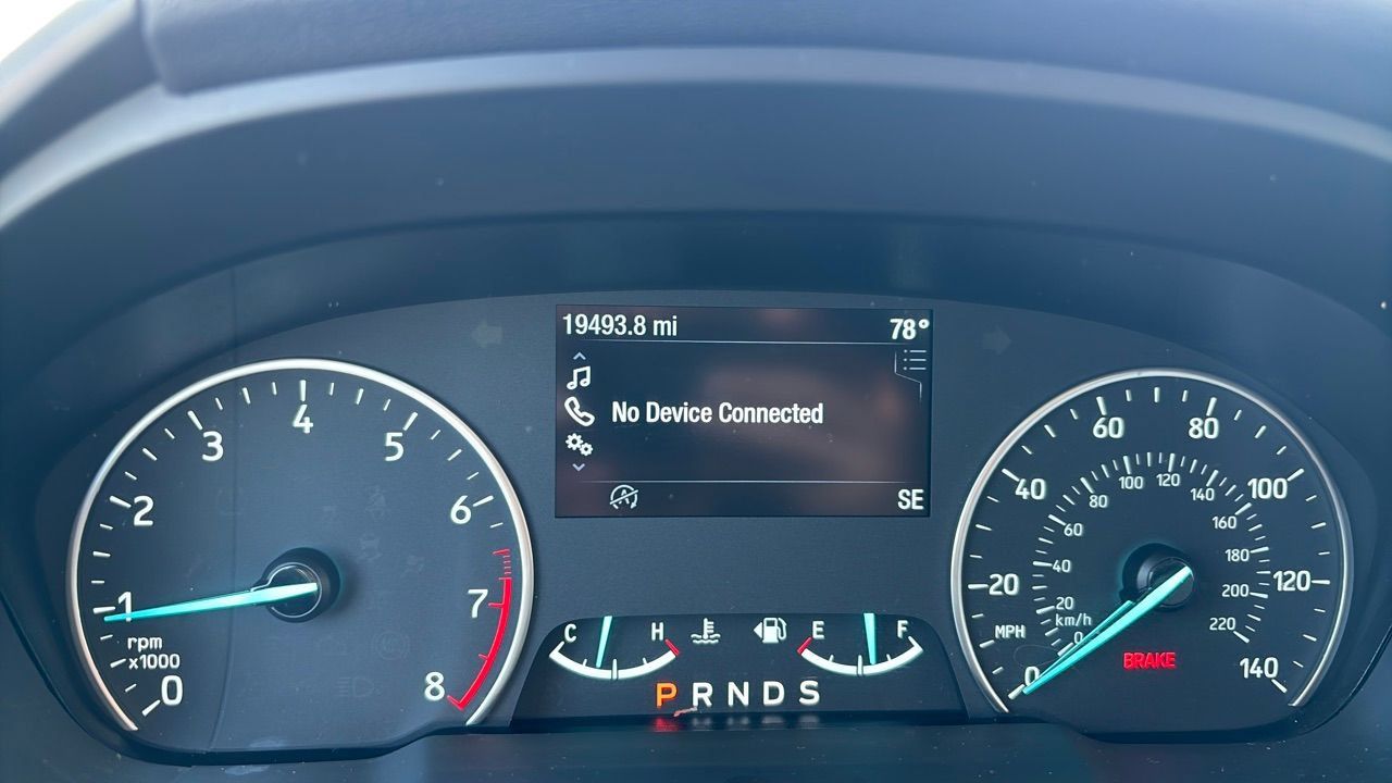 Used 2019 Ford EcoSport SE w/ SE Convenience Package FWD image 9