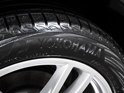 Used 2023 Porsche Cayenne AWD/4WD image 84