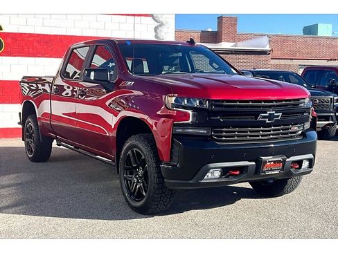 Used 2022 Chevrolet Silverado 1500 LT Trail Boss w/ LT Trail Boss Premium Package image 12