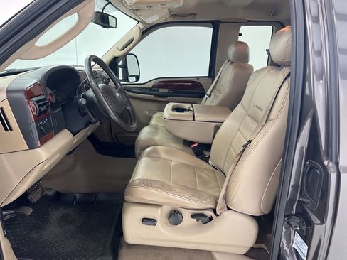 Used 2006 Ford F250 XLT image 14