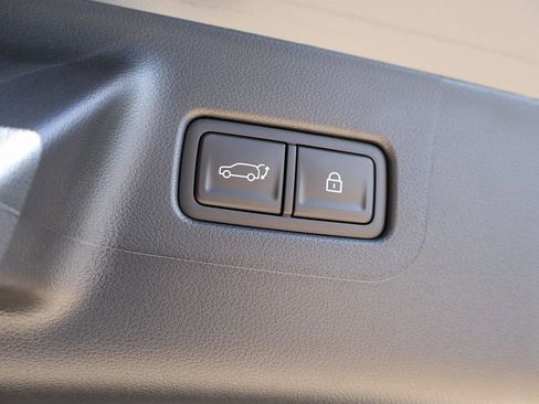 New 2026 Hyundai Santa Fe SE image 18