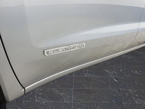 Used 2022 GMC Sierra 1500 Elevation image 35