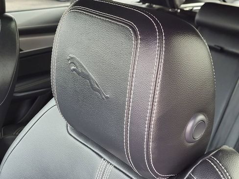Used 2024 Jaguar F-PACE R-Dynamic S image 6