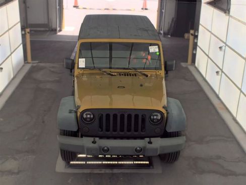 Used 2007 Jeep Wrangler Unlimited X RWD image 2
