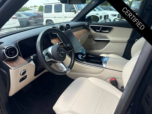 Certified 2024 Mercedes-Benz GLC 300 image 9