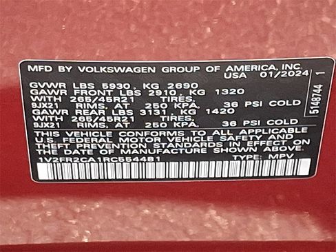 Used 2024 Volkswagen Atlas SEL Premium R-Line image 27