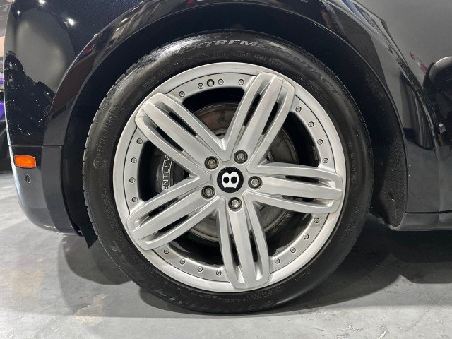 Used 2011 Bentley Mulsanne RWD image 8