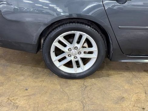 Used 2015 Chevrolet Impala LTZ FWD image 6