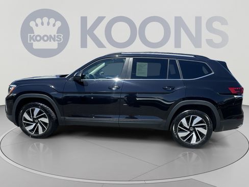 Used 2024 Volkswagen Atlas SE FWD image 13