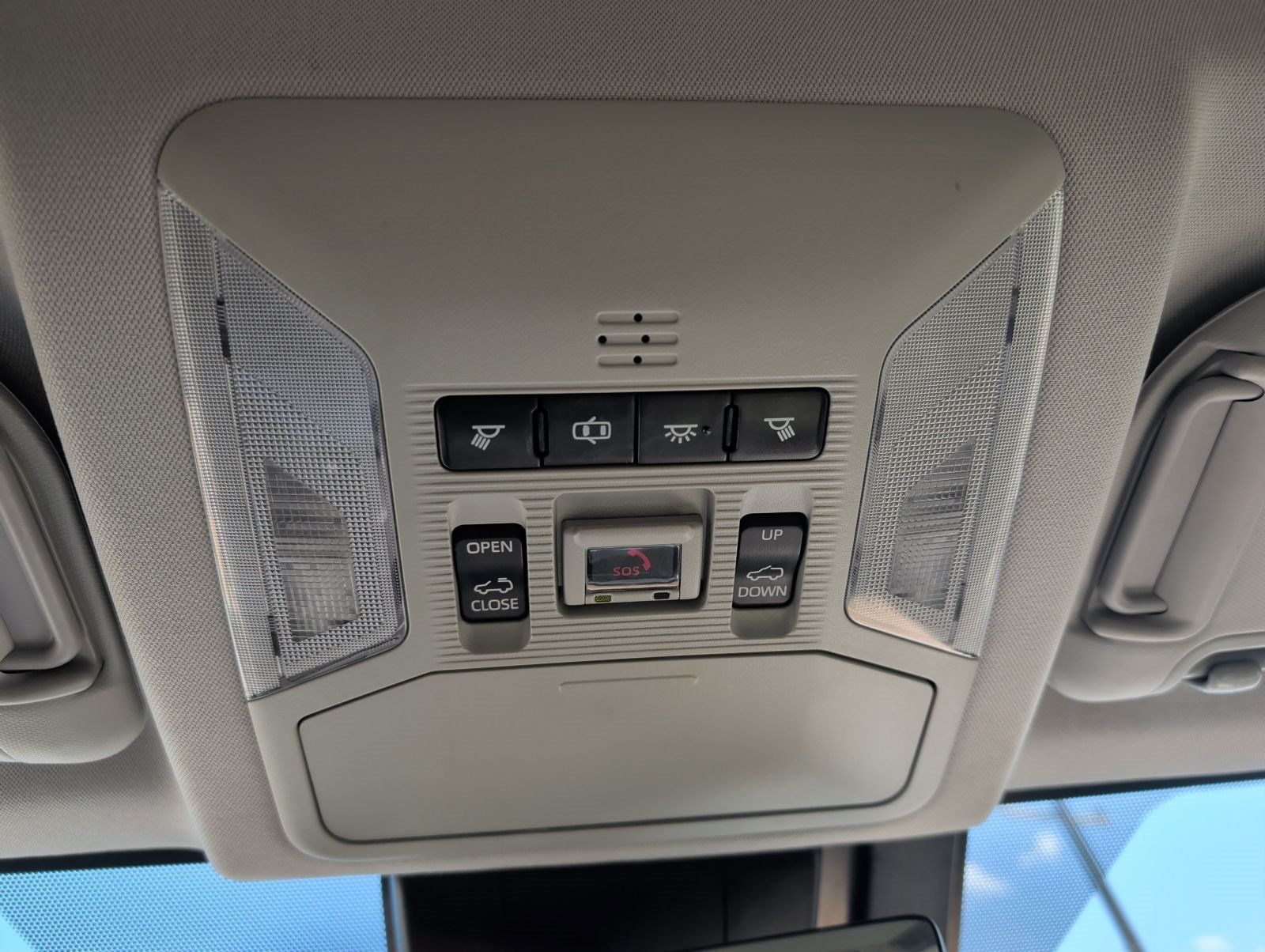 Used 2020 Toyota RAV4 Limited w/ Limited Grade Weather Package AWD/4WD image 22