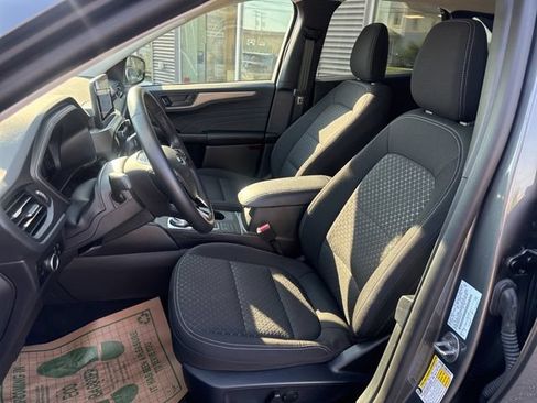 Certified 2024 Ford Escape Active AWD/4WD image 16
