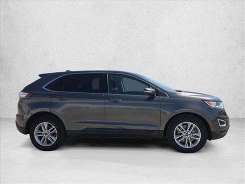Used 2016 Ford Edge SEL w/ Class II Trailer Tow Package AWD/4WD image 4