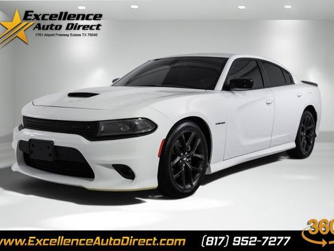 Used 2022 Dodge Charger R/T w/ Blacktop Package RWD image 1