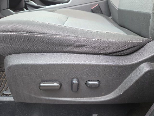 Used 2017 Ford Escape SE FWD image 21