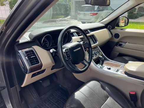 Used 2015 Land Rover Range Rover Sport HSE AWD/4WD image 8