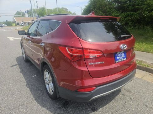 Used 2013 Hyundai Santa Fe Sport 2.0T FWD image 4