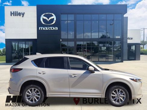 New 2025 MAZDA CX-5 AWD 2.5 S w/ Select Package image 3