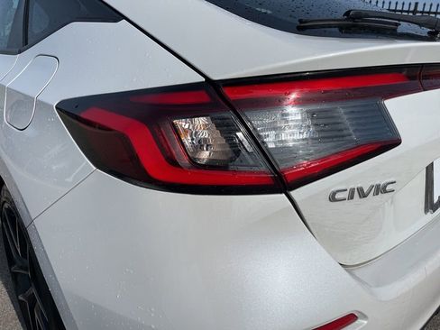 Used 2024 Honda Civic Sport image 7