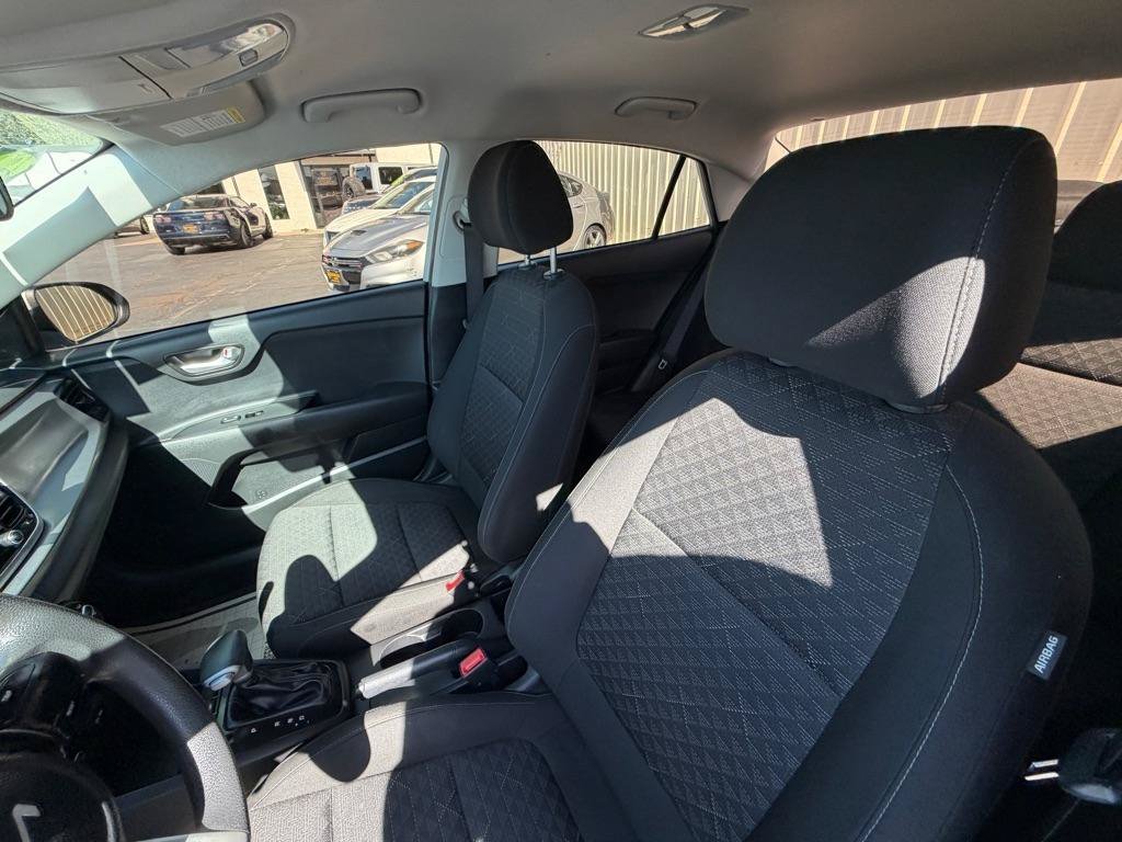 Used 2023 Kia Rio LX FWD image 27