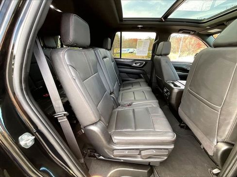 Used 2023 Chevrolet Tahoe RST w/ Luxury Package AWD/4WD image 16