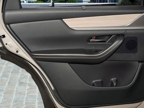 New 2026 MAZDA CX-90 3.3 Turbo w/ Preferred Package image 15