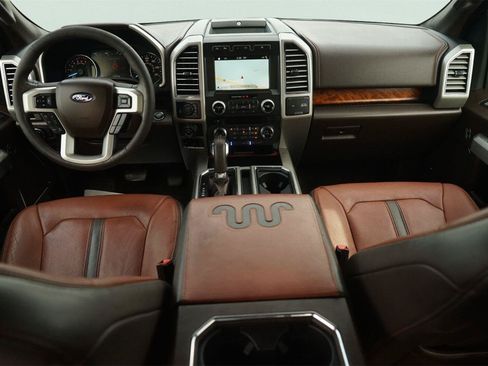 Used 2018 Ford F150 King Ranch w/ Equipment Group 601A Luxury AWD/4WD image 21