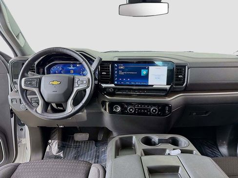 Used 2022 Chevrolet Silverado 1500 LT image 23