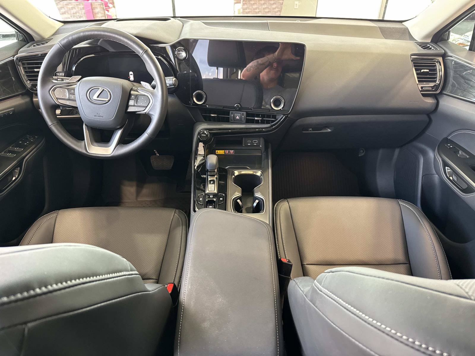 Used 2026 Lexus NX 350h FWD w/ Accessory Package (2T) image 28
