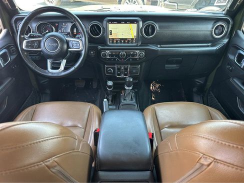 Used 2021 Jeep Wrangler Unlimited Sahara w/ Cold Weather Group image 4