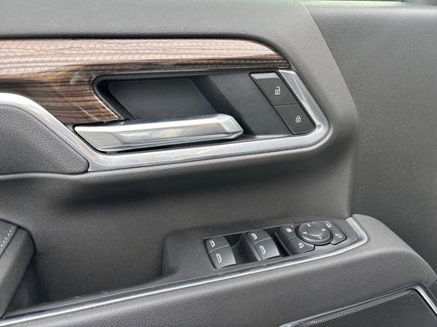 Used 2026 Chevrolet Silverado 2500 LT w/ Trail Boss Package image 11