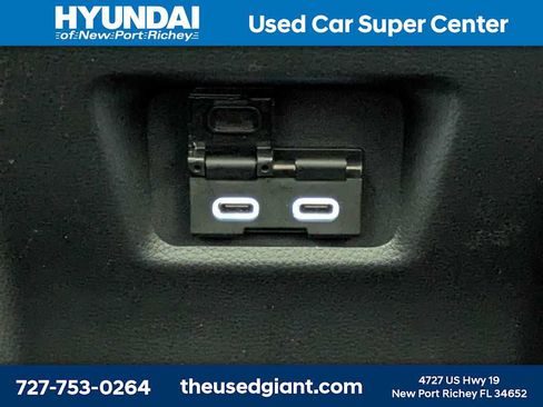 Used 2024 Toyota RAV4 AWD Hybrid image 18