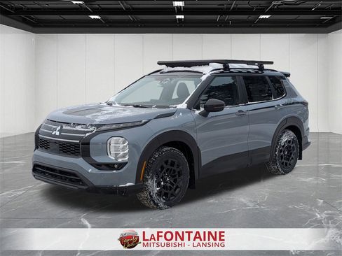 New 2026 Mitsubishi Outlander Trail Edition image 1