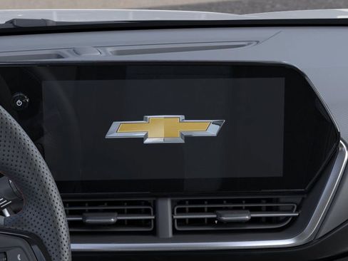 New 2026 Chevrolet Trax RS w/ Sunroof Package image 20