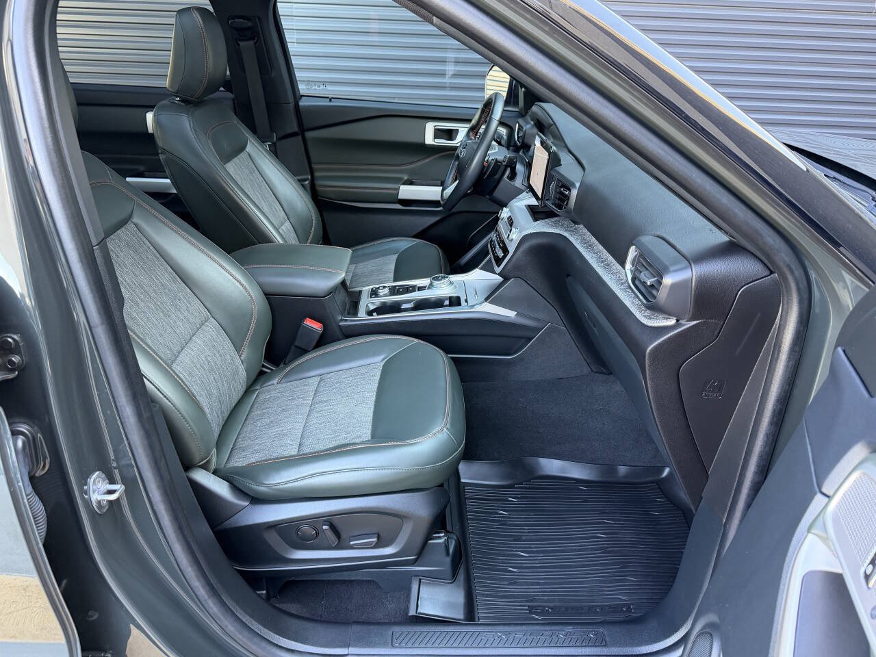 Used 2023 Ford Explorer Timberline w/ Timberline Technology Package AWD/4WD image 23