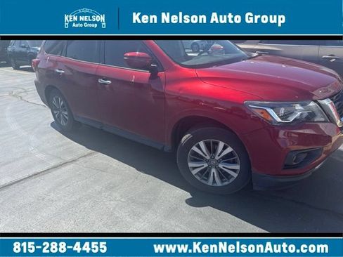 Used 2018 Nissan Pathfinder SV AWD/4WD image 1
